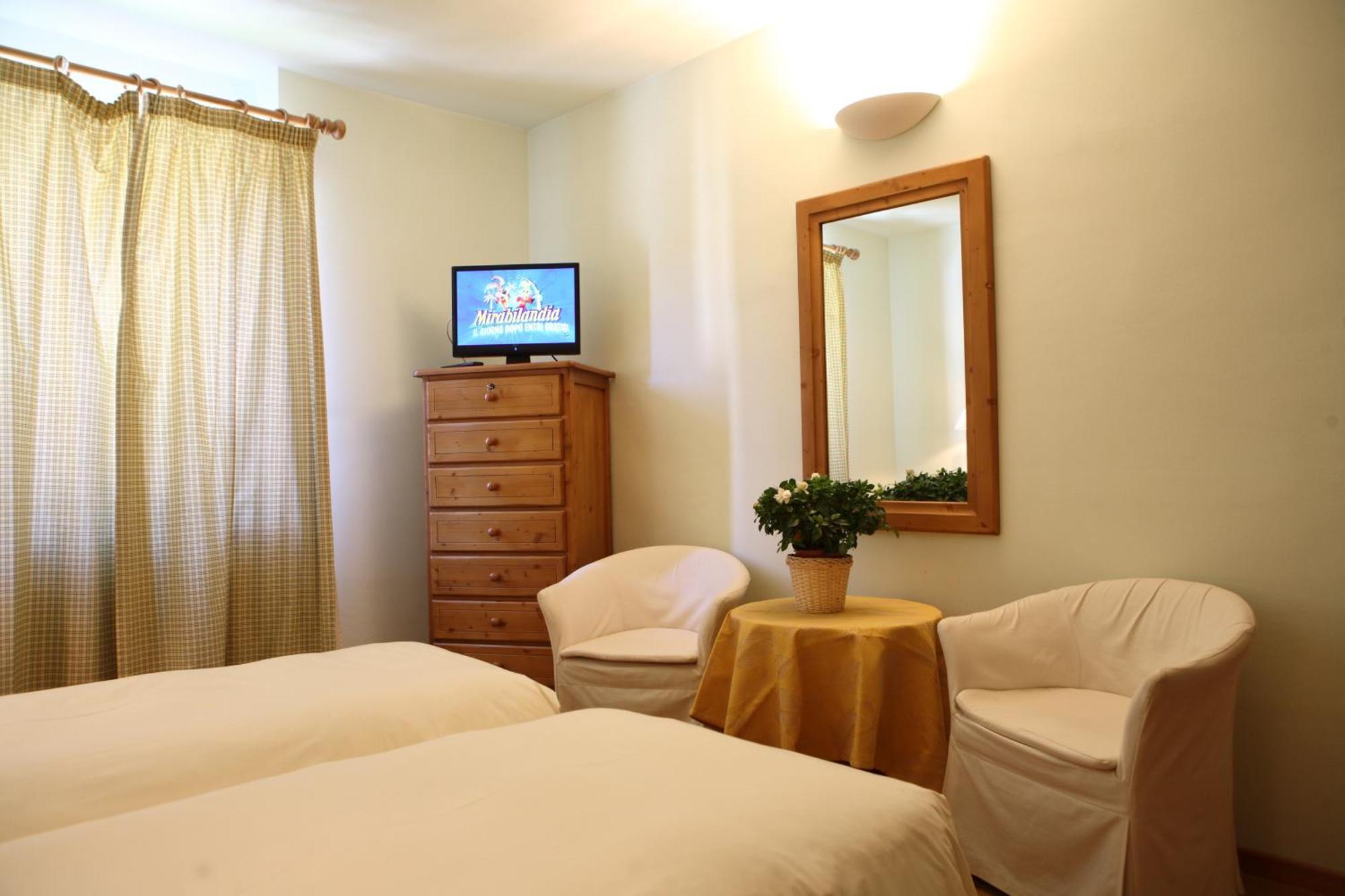 Hotel Residence Valverde Gressoney-La-Trinite Bagian luar foto