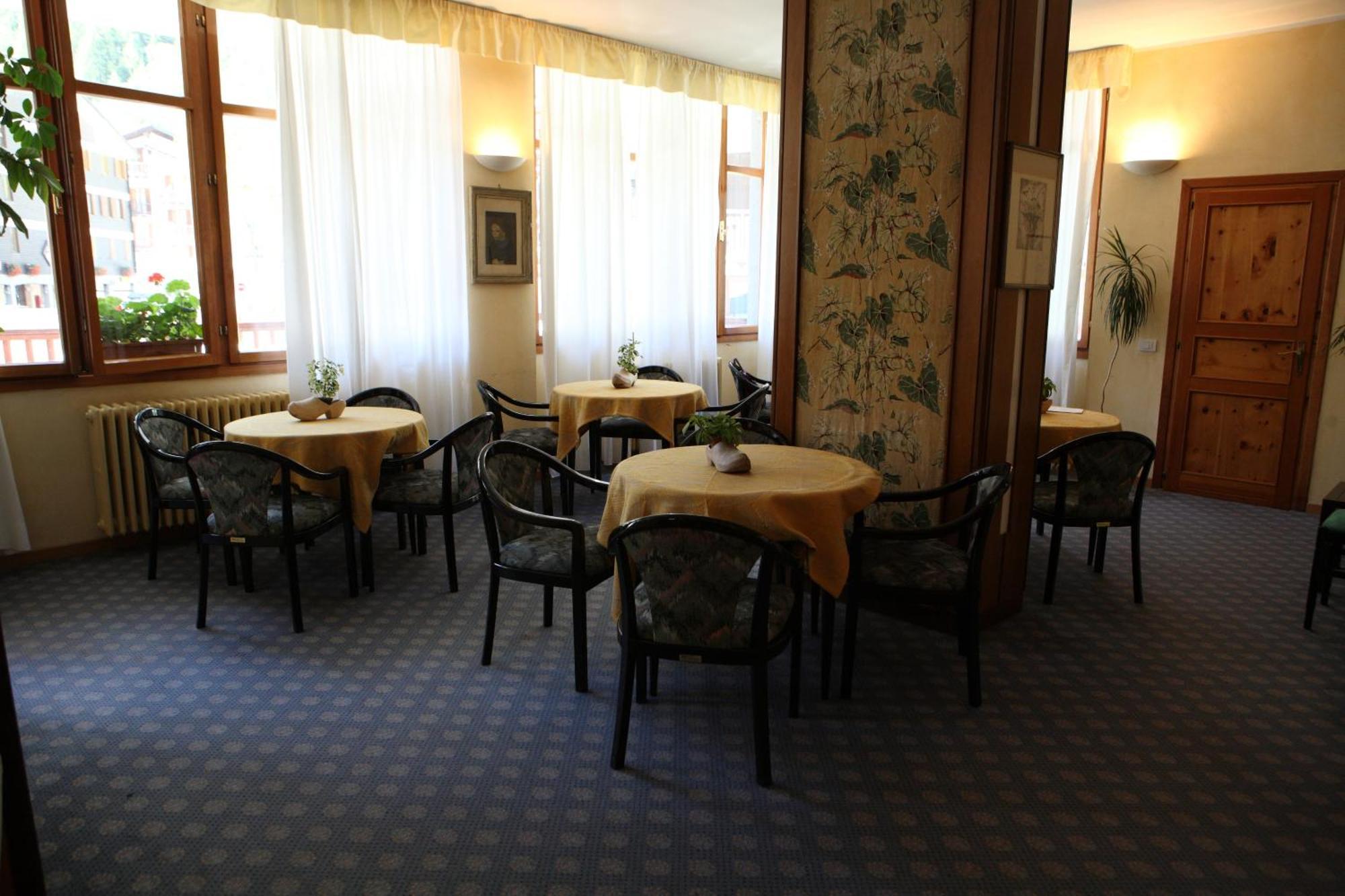 Hotel Residence Valverde Gressoney-La-Trinite Bagian luar foto