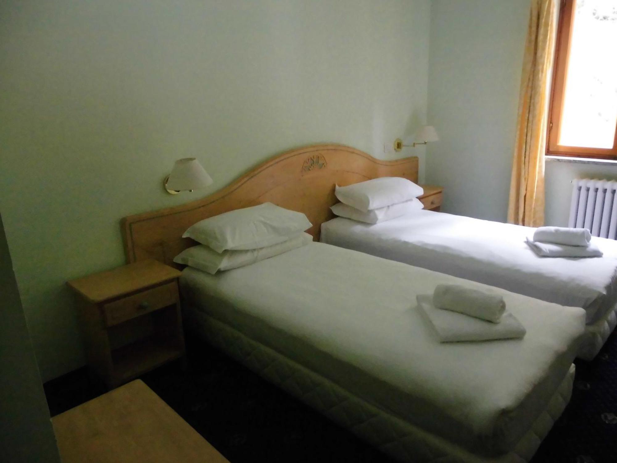 Hotel Residence Valverde Gressoney-La-Trinite Bagian luar foto