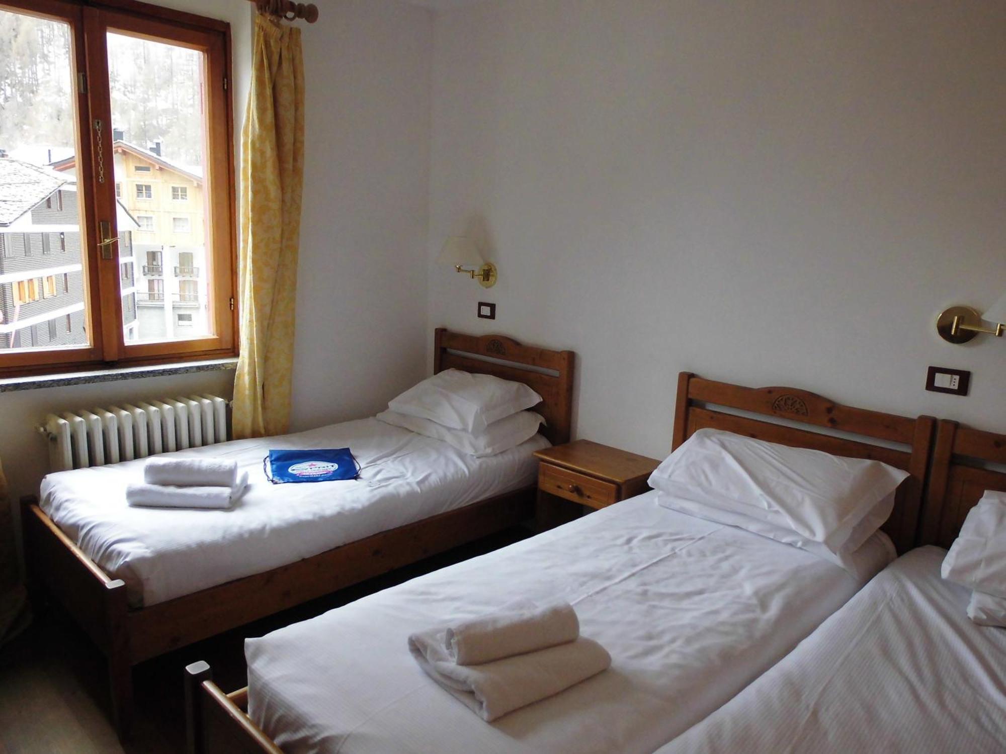 Hotel Residence Valverde Gressoney-La-Trinite Bagian luar foto