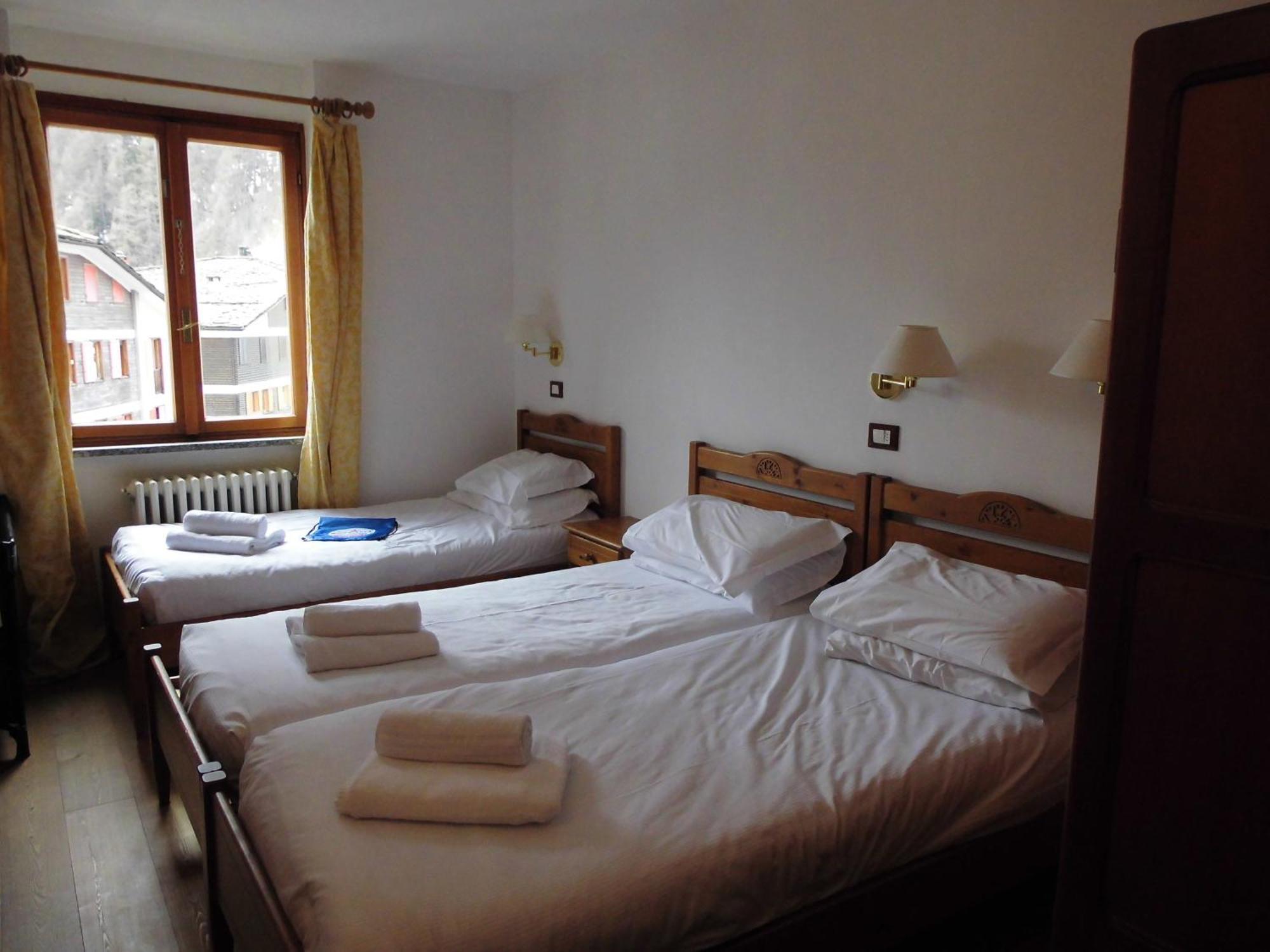 Hotel Residence Valverde Gressoney-La-Trinite Bagian luar foto