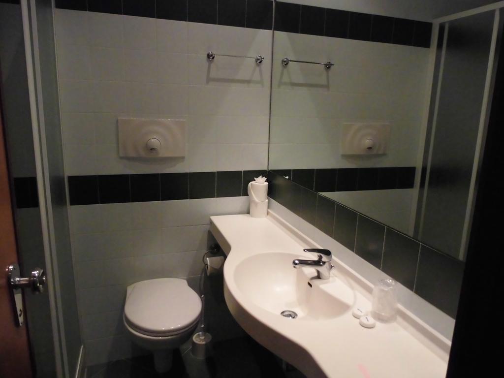 Hotel Residence Valverde Gressoney-La-Trinite Bagian luar foto
